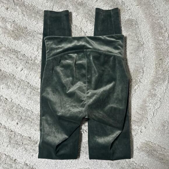 SPANX Velvet Legging - Picture 2 of 4